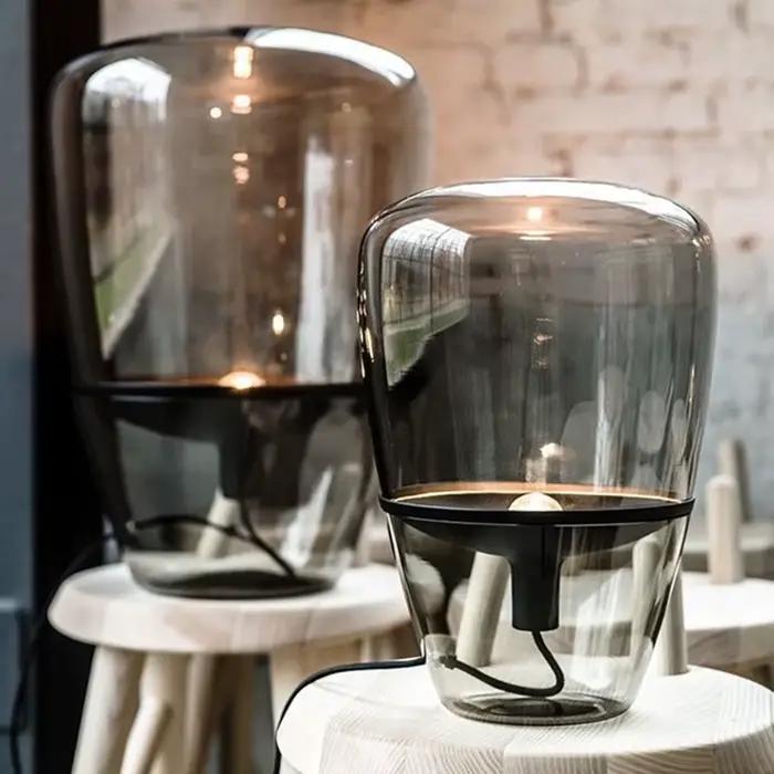 Lampe de table LED en verre avec ballons Brokis
