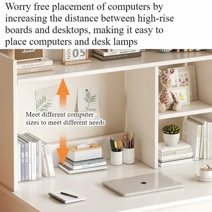 Bureau à domicile avec bibliothèque intégrée