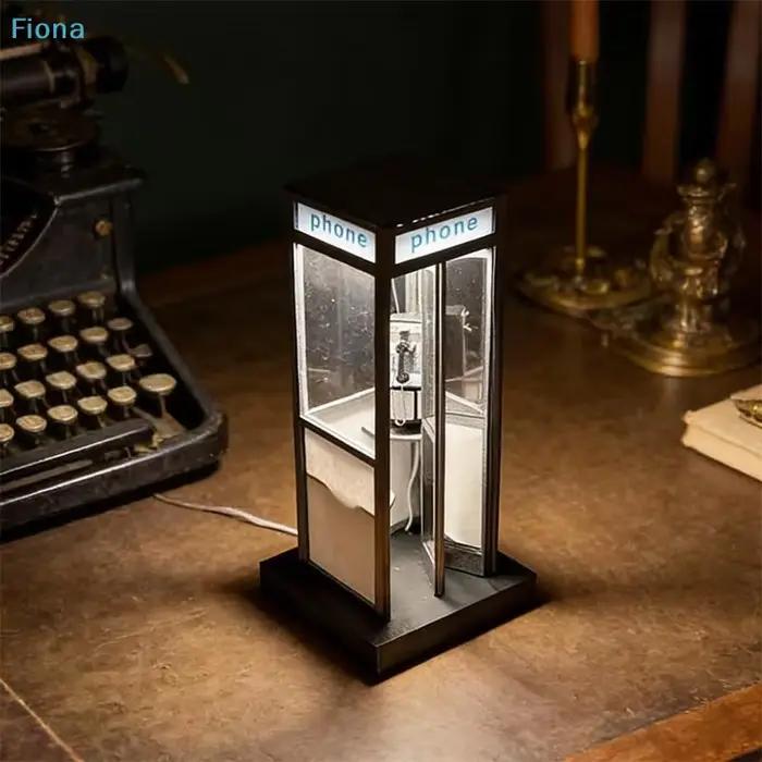 ♬ Lampe de table vintage en forme de cabine téléphonique