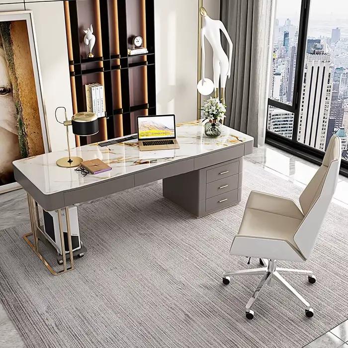 Bureau de luxe, panneau de roche brillant
