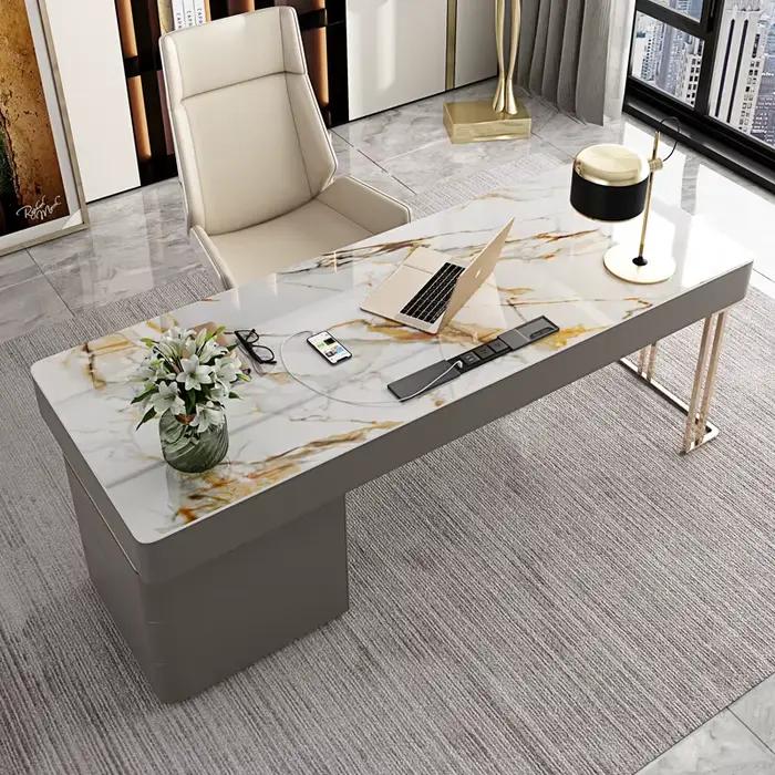 Bureau de luxe, panneau de roche brillant