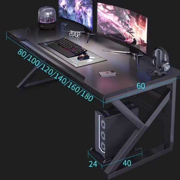 Ordinateur noir bureau