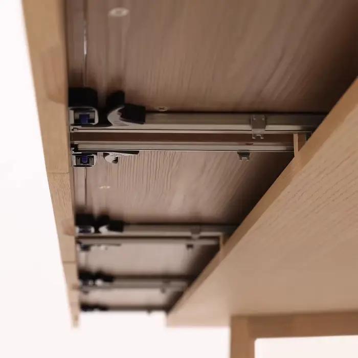 Table de bureau moderne en bois