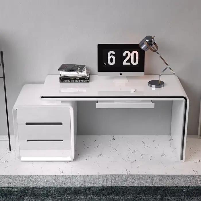 Bureau d'ordinateur moderne, bureau d'étude simple, poste de travail à domicile, table pour ordinateur portable, mobilier de bureau pour chambre à coucher