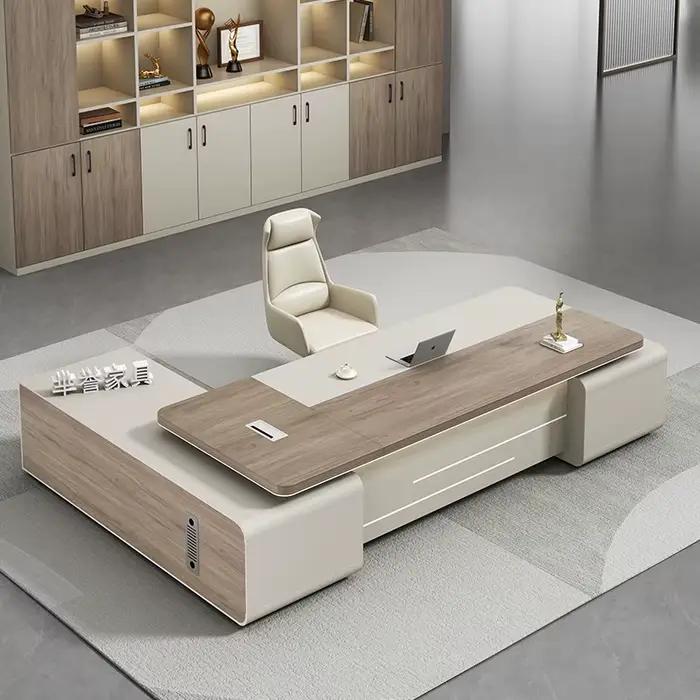 Bureau de patron, bureau moderne simple