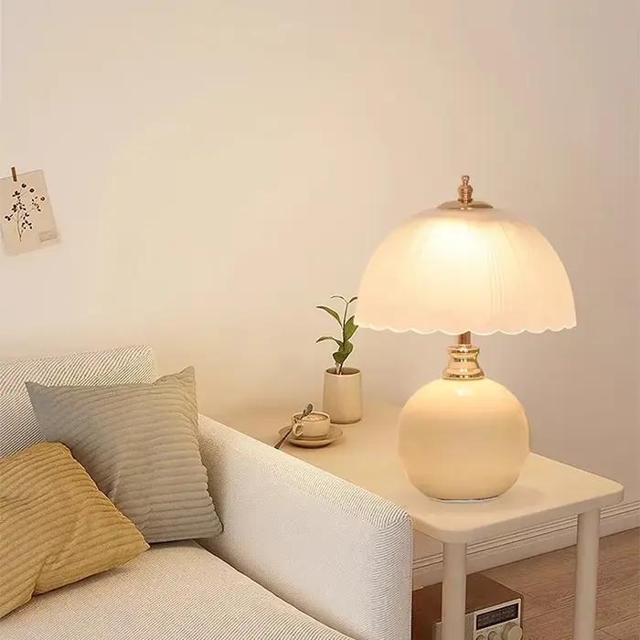 Lampe de Table Moderne en Bourgeon de Fleur avec Abat-Jour Tissé en Textile Pour Chambre à Coucher et Bureau Occasions Spéciales