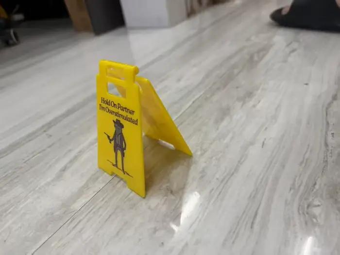 Hold On Partner I'm – panneau de bureau surdimensionné