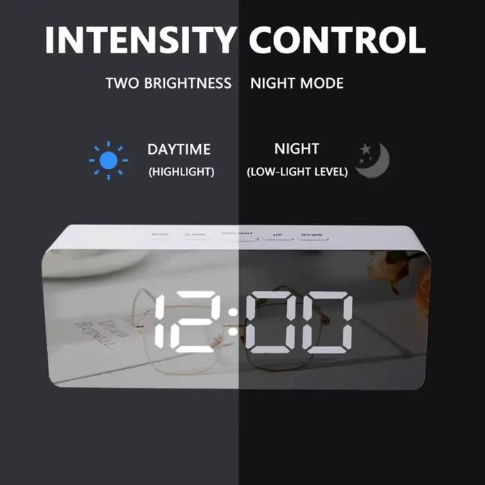 Horloge de bureau électronique