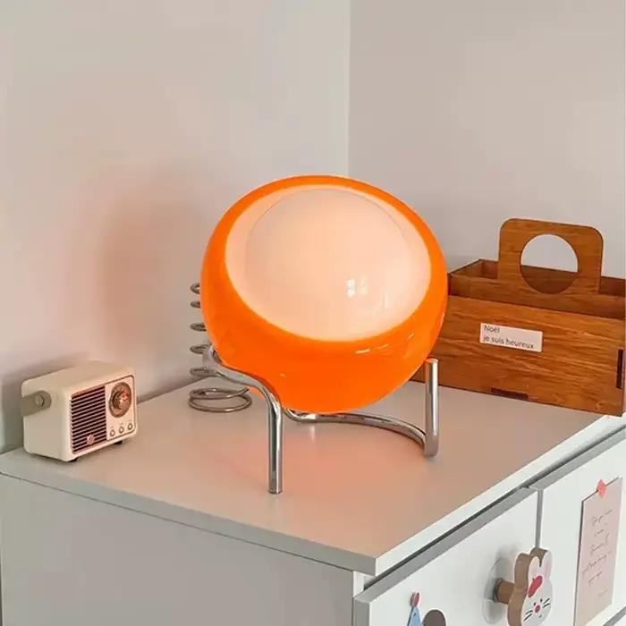 Lampe de table Bauhaus médiévale en verre LED rétro, lumière de nuit pour chambre à coucher, chevet, salon, bureau, décoration intérieure, bureau à domicile.