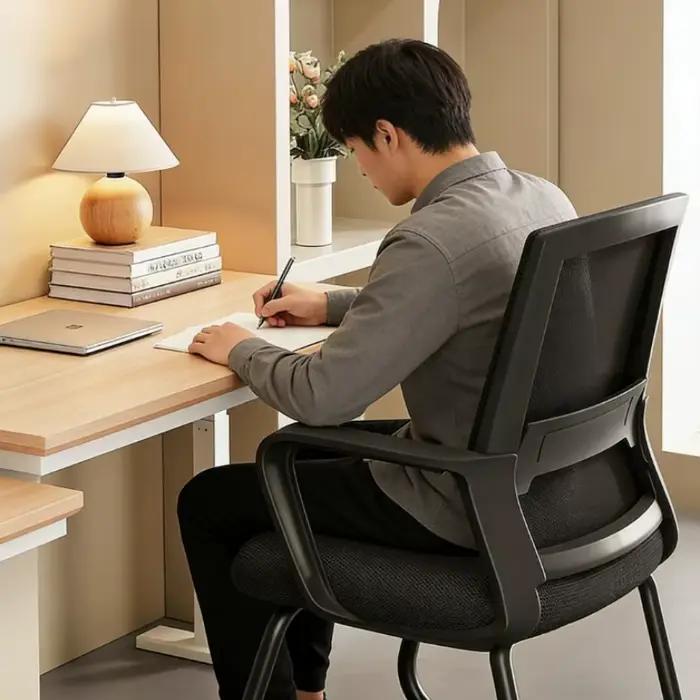 Chaise de bureau ergonomique en maille