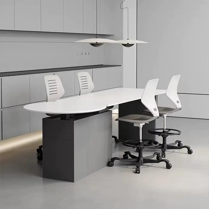 Petite Table de conférence