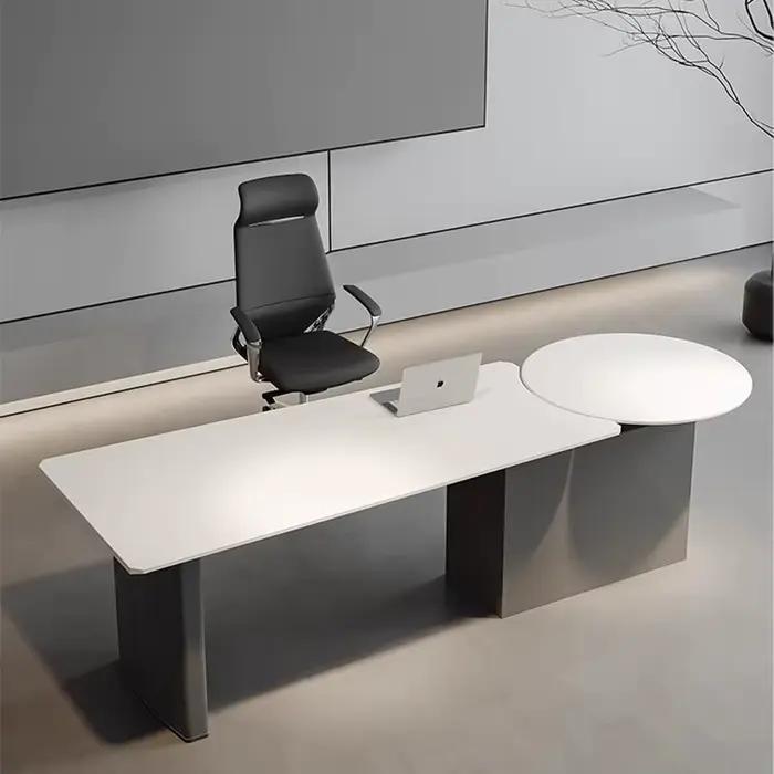 Petite Table de conférence