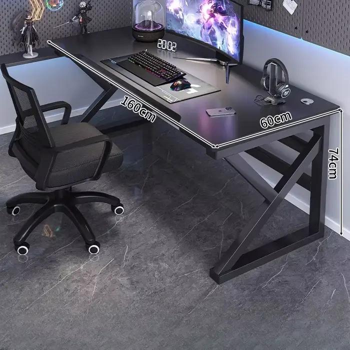 Ordinateur noir bureau