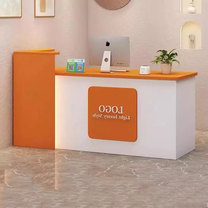 Bureau de réception personnalisé