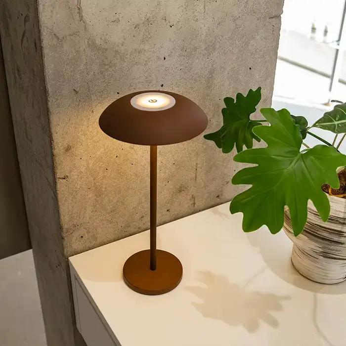 Lampe de table LED aste sans fil pour restaurant