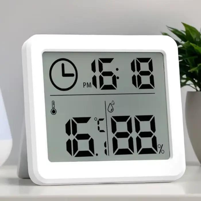 Horloge numérique avec affichage de la température et de l'humidité