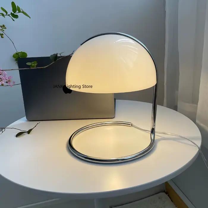 Bauhaus champignon moderne danois chambre salon blanc lampe de bureau décorative comprenant des ampoules