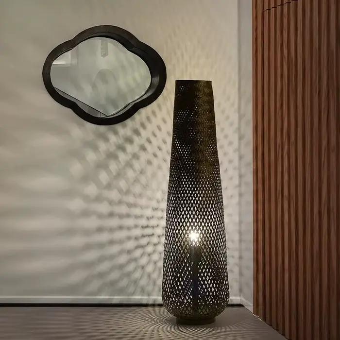 Lampadaire en rotin japonais rétro Wabi-sabi lampe à LED verticale étude décorative salon chambre café lampes de table de chevet