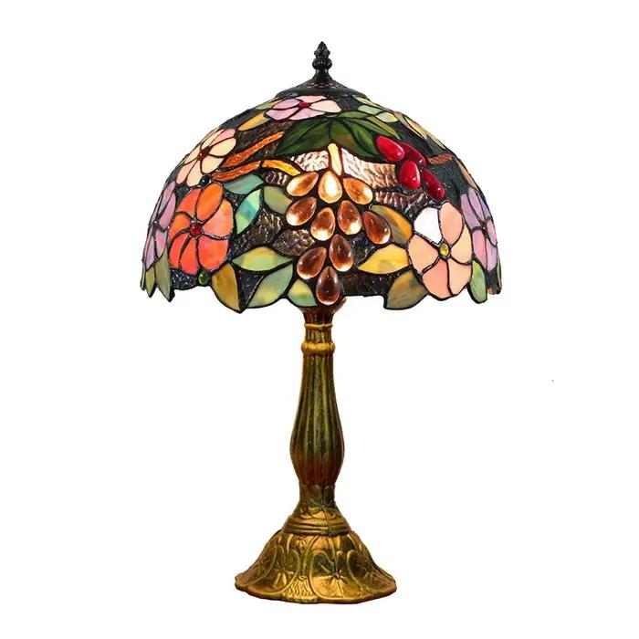 Lampe de table rétro Tiffany de style européen créatif en vitrail