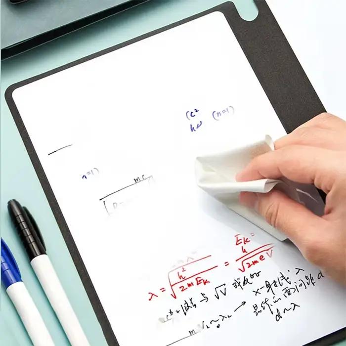 Ensemble de cahiers réutilisables pour tableau blanc
