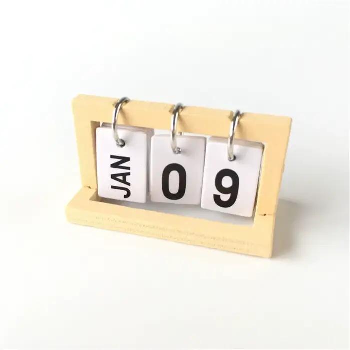 Mini calendrier de bureau debout