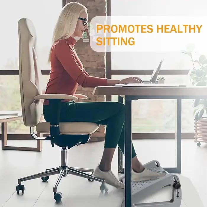 Repose-pieds pour sous le bureau au travail